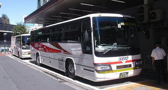 xe bus nhat ban